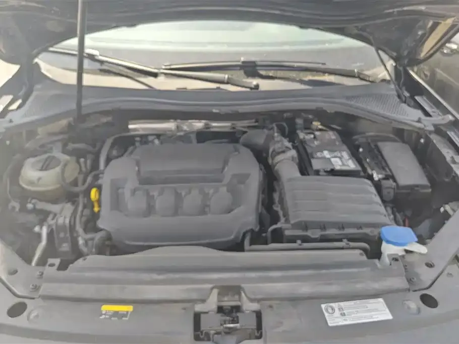 Volkswagen Tiguan L 2024 из CN, фото 3