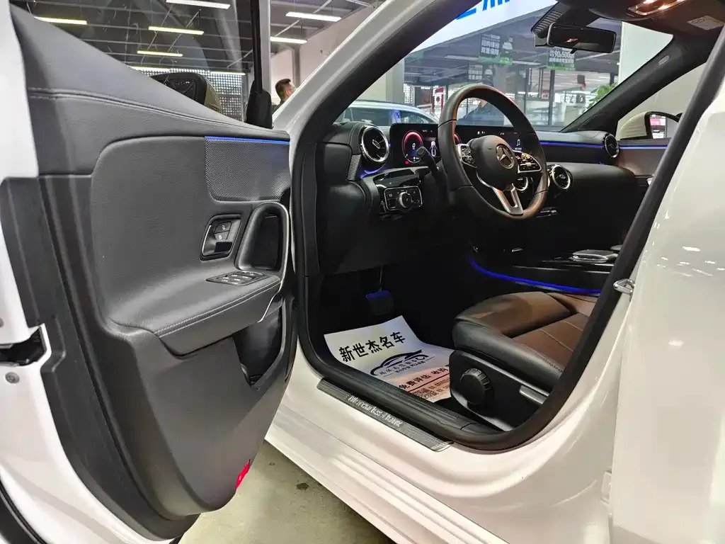 Mercedes-Benz A-Class 2021 из CN, фото 4