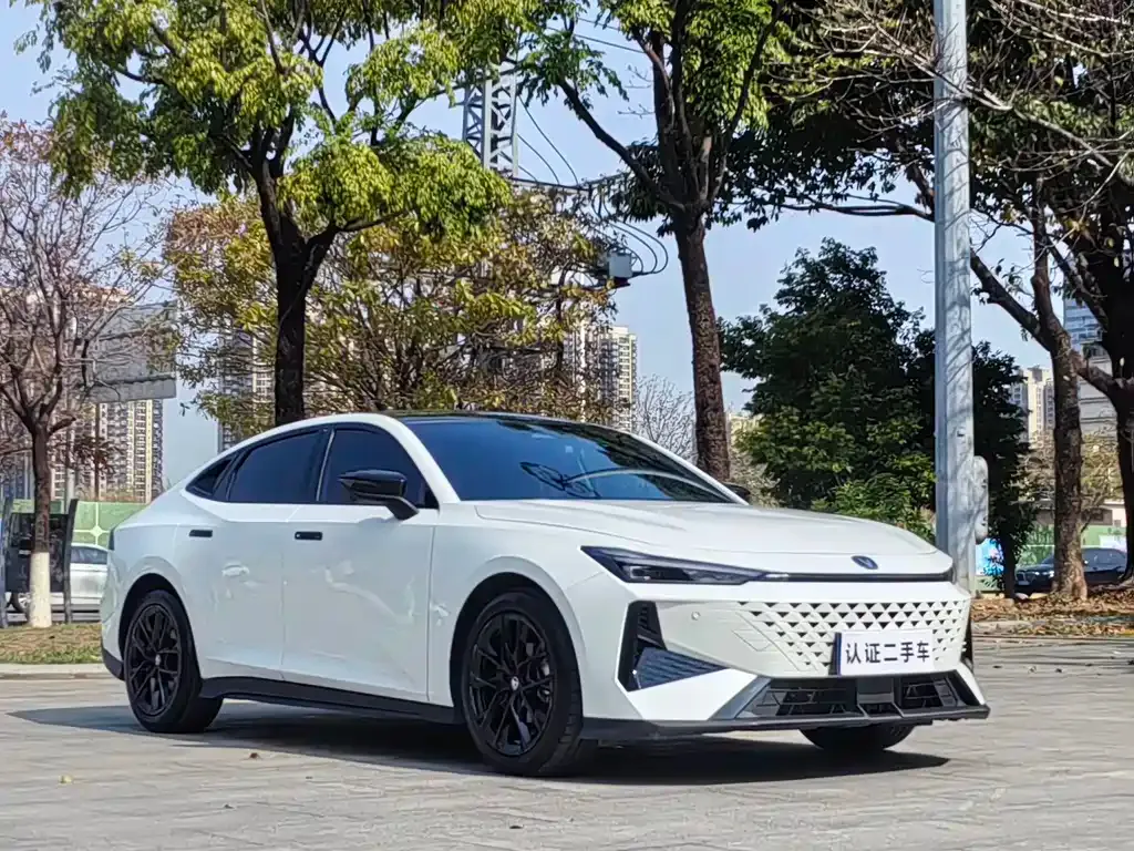 Changan UNI-V 2024 из CN, фото 7