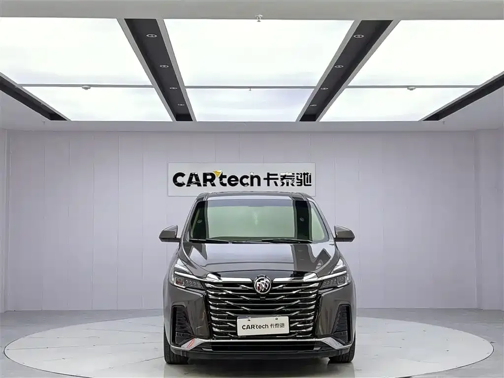 Buick GL8 2025 из CN, фото 3