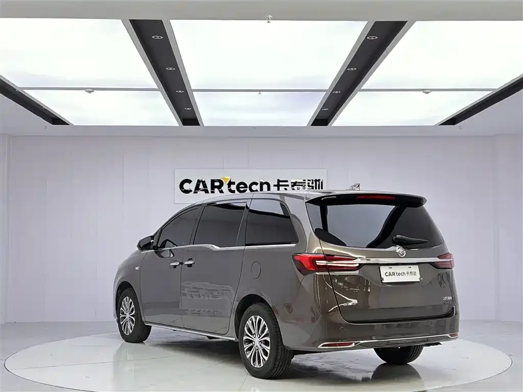Buick GL8 2025 из CN, фото 4