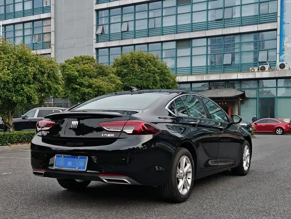 Buick Regal 2023 из CN, фото 9