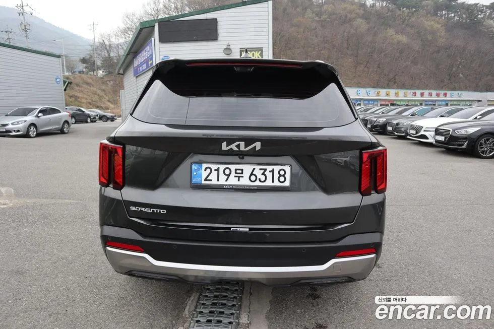 Kia Sorento — фото 5