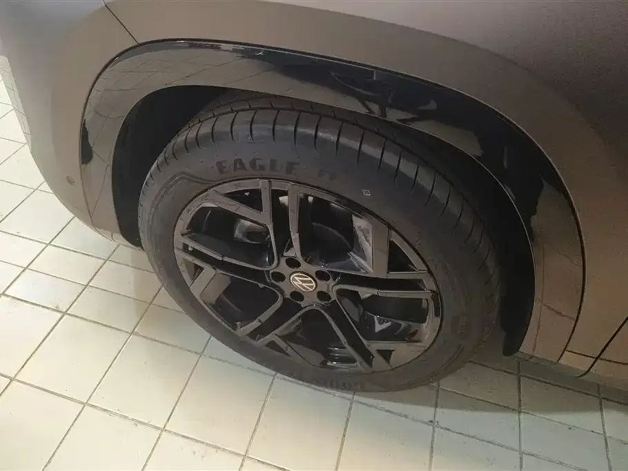 Volkswagen Teramont X 2025 из CN, фото 8