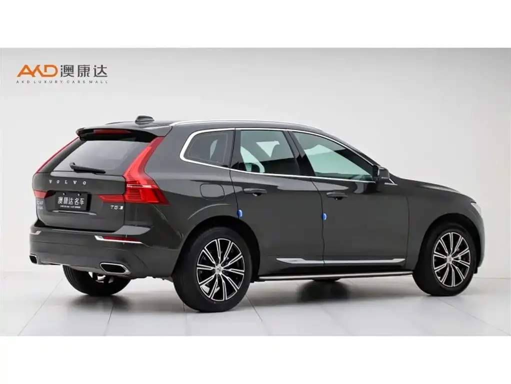 Volvo XC60 — фото 4
