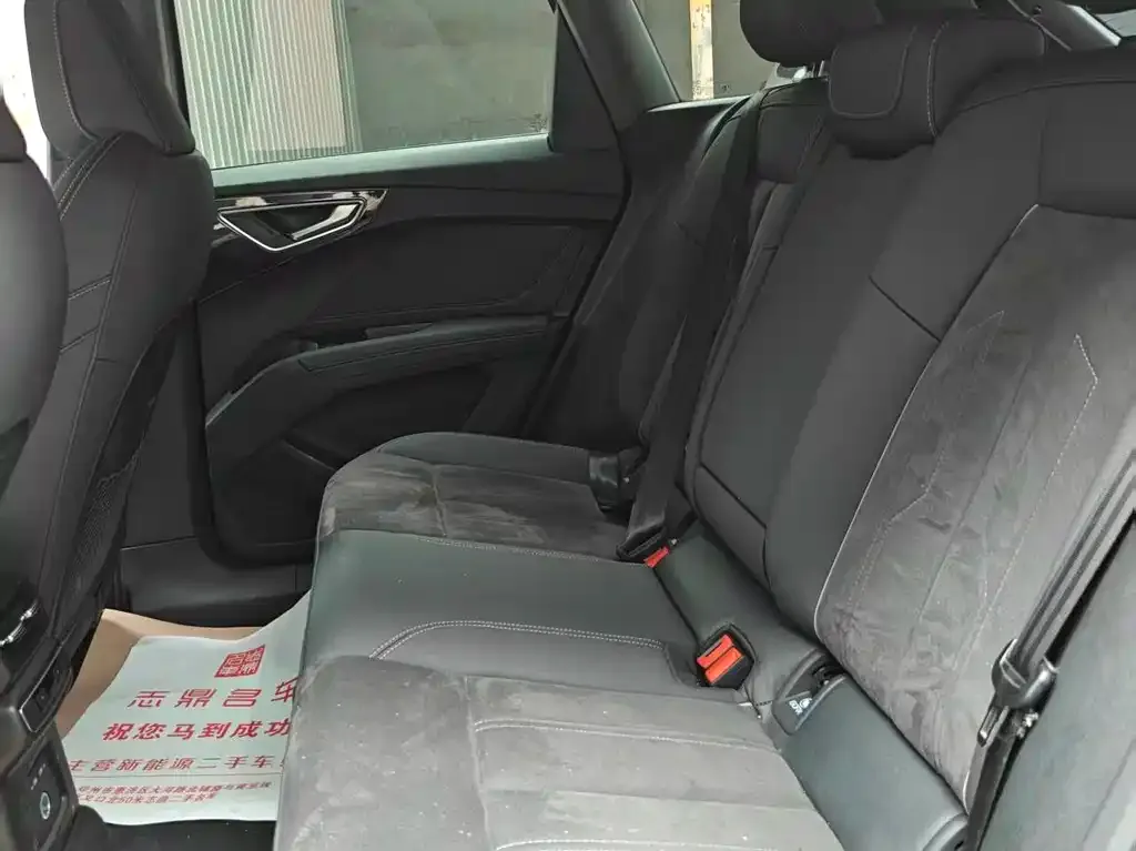 Audi Q4 e-tron 2023 из CN, фото 3