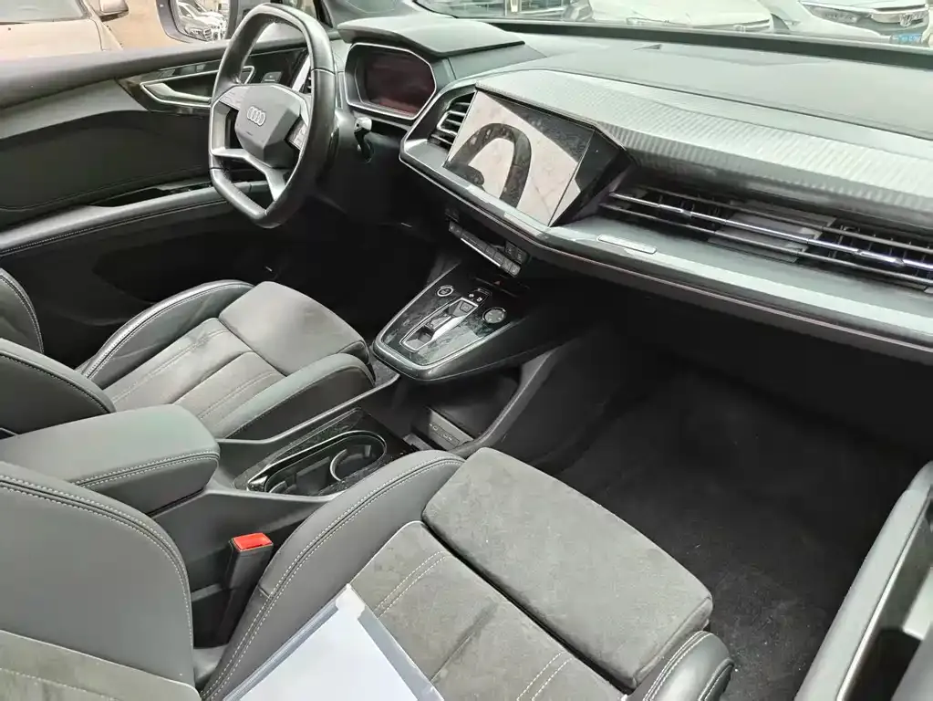 Audi Q4 e-tron 2023 из CN, фото 2