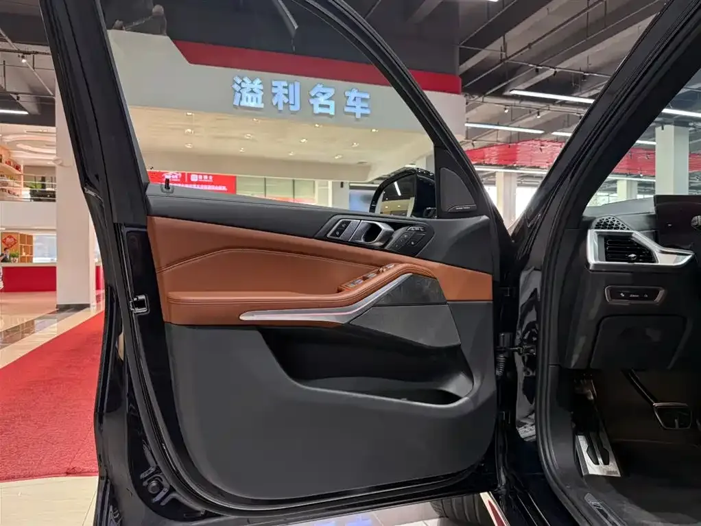 BMW X7 2024 из CN, фото 4