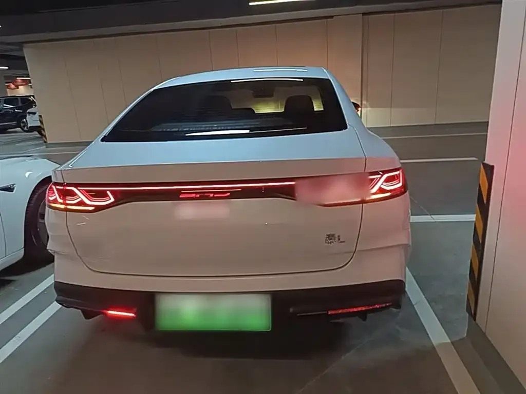 BYD Qin L 2025 из CN, фото 2