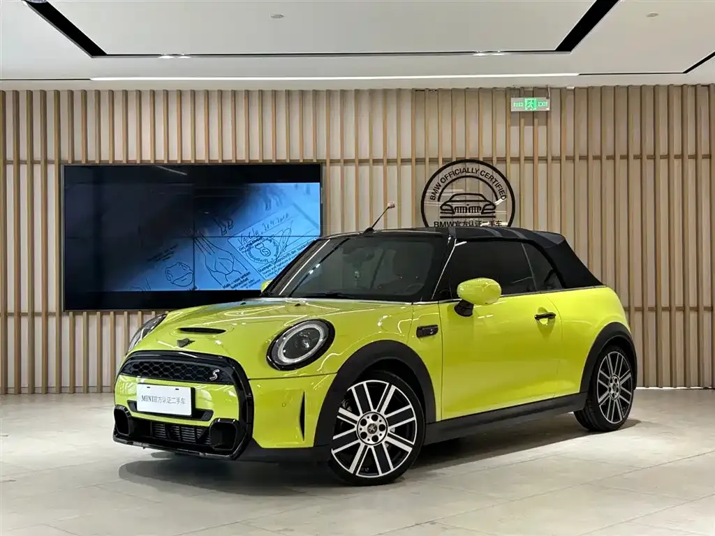 MINI Cooper (3-door) 2023 из CN, фото 1