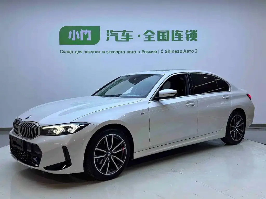 BMW 3 Series 2023 из CN, фото 1