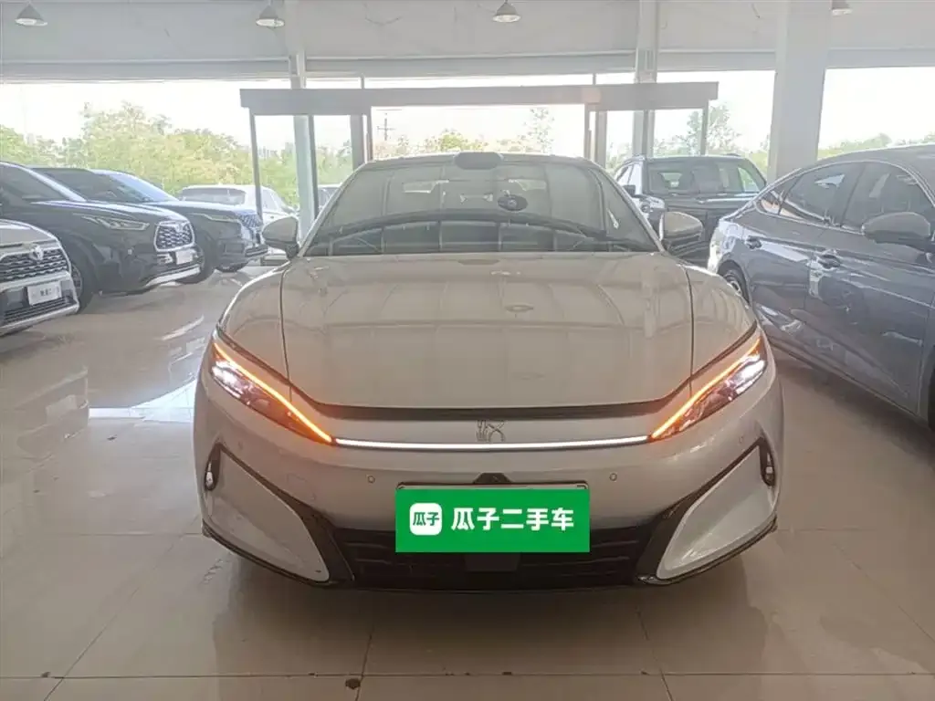 BYD Han L 2025 из CN, фото 2
