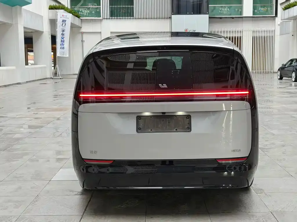 Li Auto MEGA 2024 из CN, фото 4
