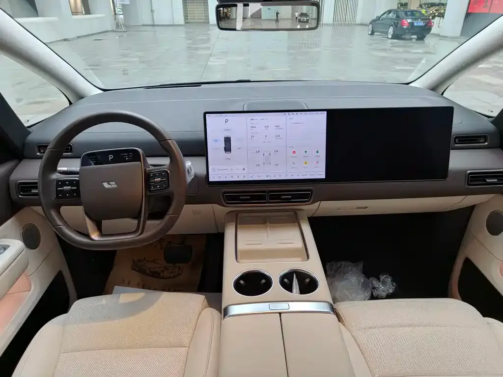 Li Auto MEGA 2024 из CN, фото 3