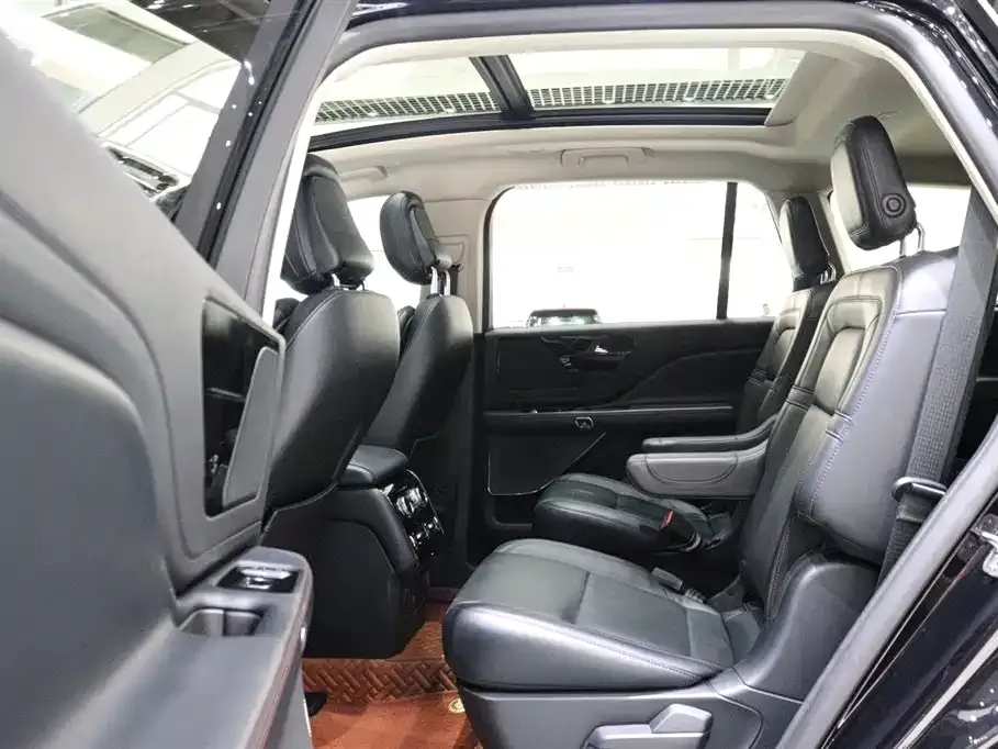 Lincoln Aviator 2022 из CN, фото 4