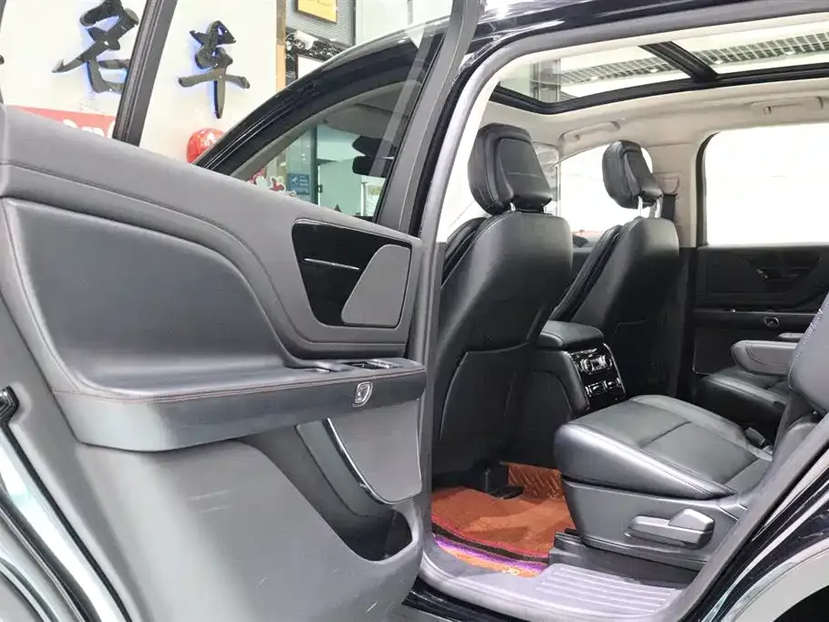 Lincoln Aviator 2022 из CN, фото 5
