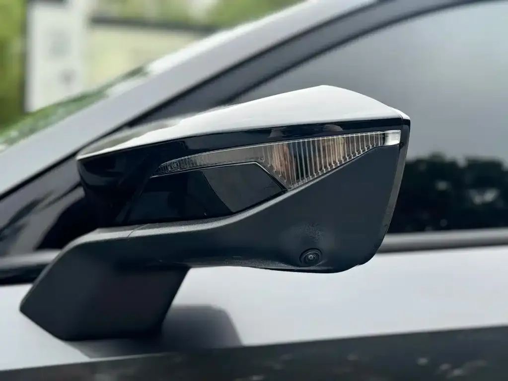 Changan UNI-V 2025 из CN, фото 2