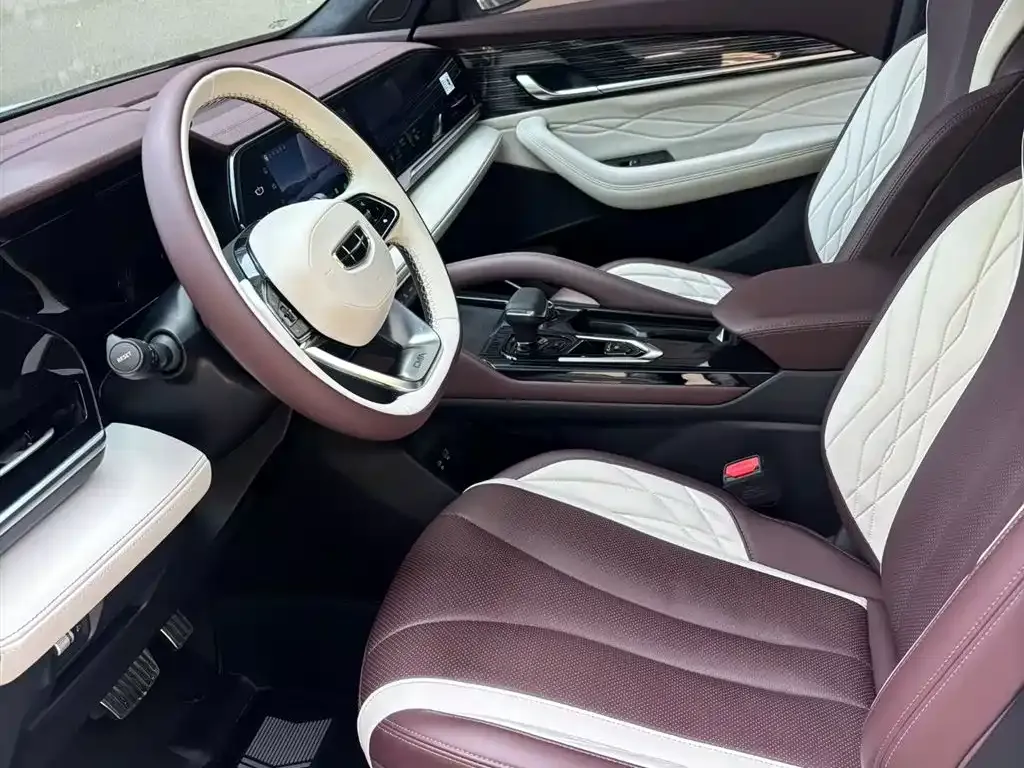 Geely Xingyue L 2022 из CN, фото 4