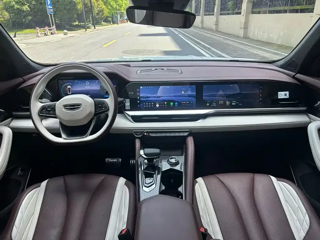 Geely Xingyue L 2022 из CN, фото 3