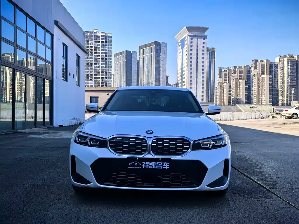 BMW 3 Series 2025 из CN, фото 7