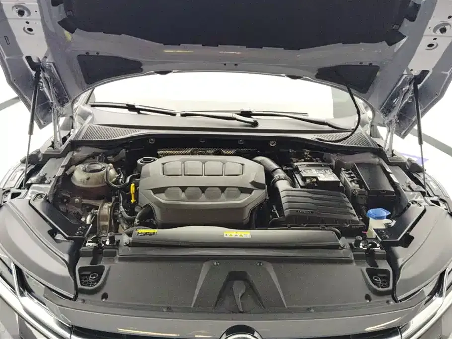 Volkswagen CC 2025 из CN, фото 9