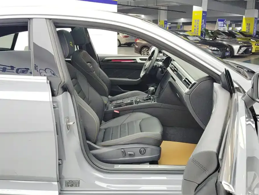 Volkswagen CC 2025 из CN, фото 7