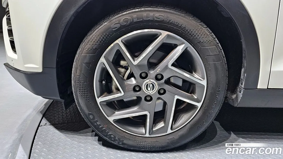KG Mobility (Ssangyong) TIBOLI 2023 из KR, фото 8