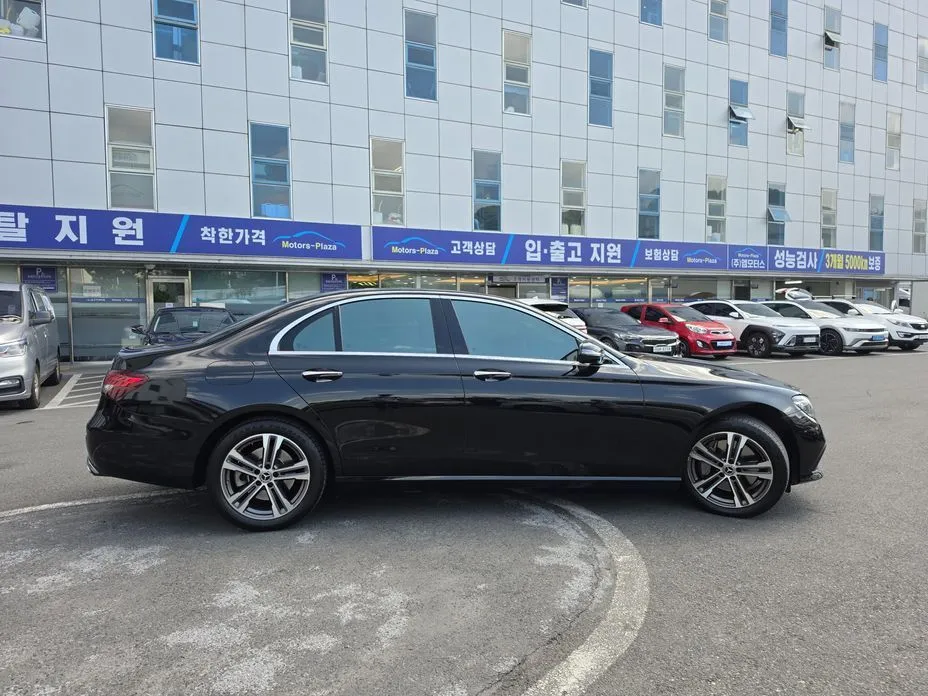 Mercedes-Benz E-Class 2021 из KR, фото 3