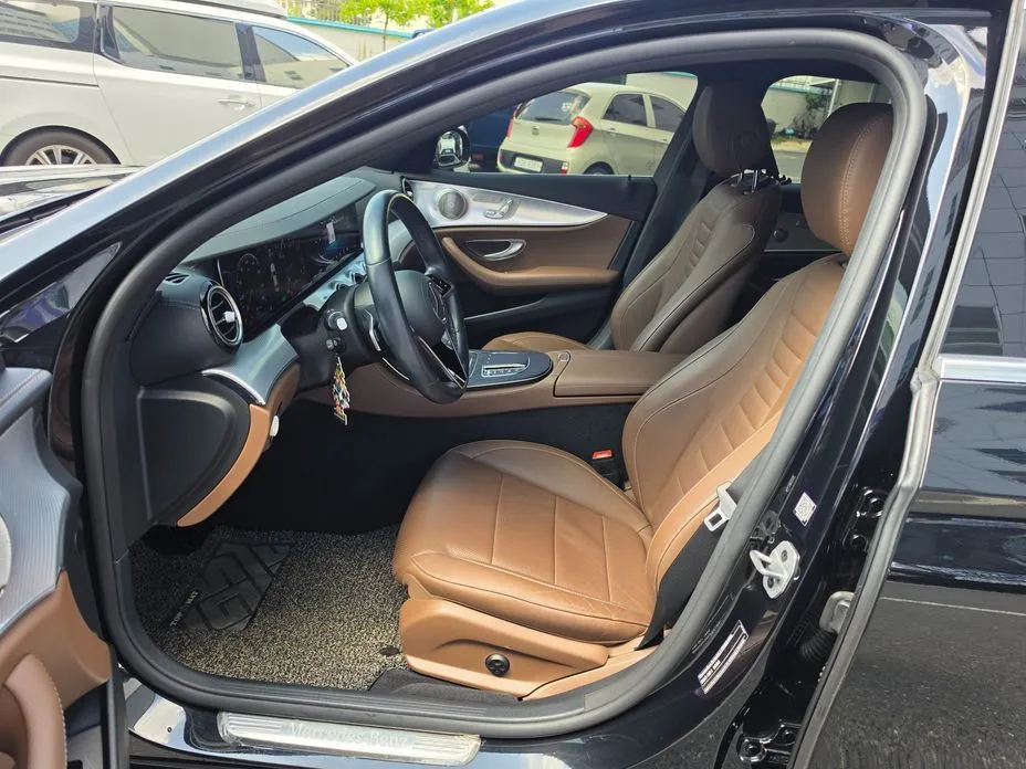 Mercedes-Benz E-Class 2021 из KR, фото 7