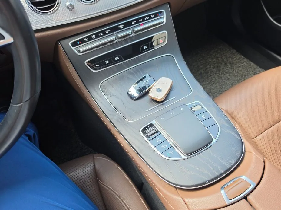 Mercedes-Benz E-Class 2021 из KR, фото 5