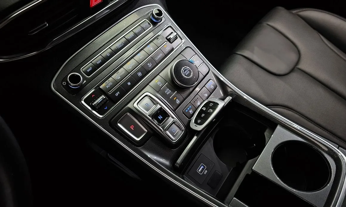 Hyundai Santafe — фото 3