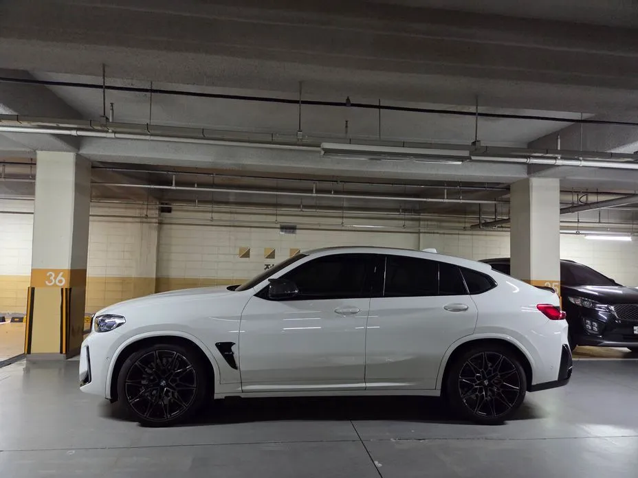 BMW X4M 2024 из KR, фото 10