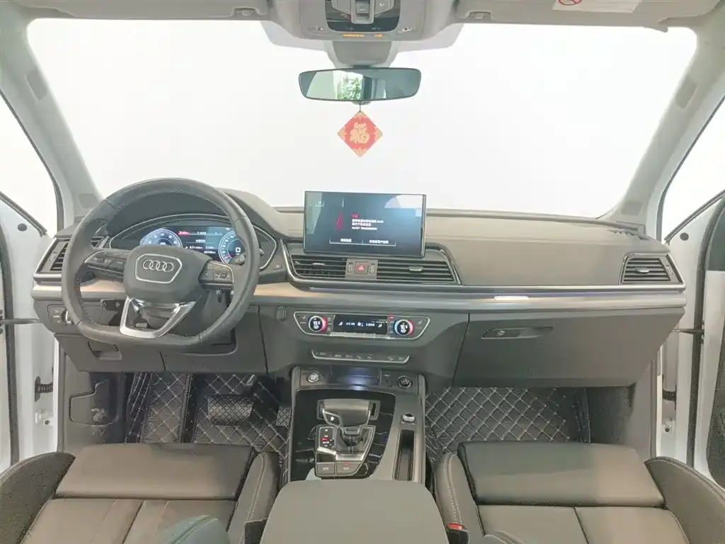 Audi Q5L 2022 из CN, фото 5