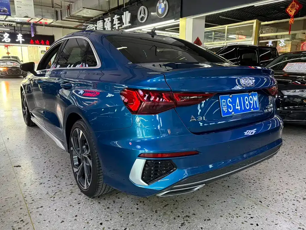 Audi A3 2023 из CN, фото 5
