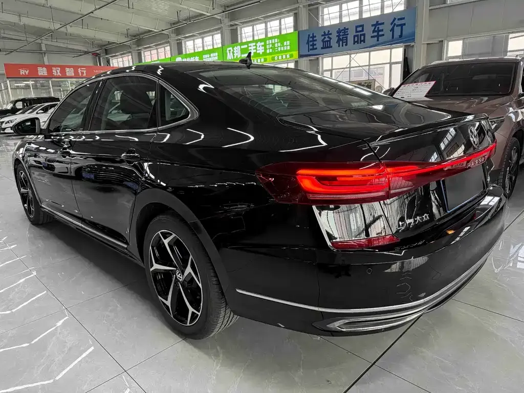Volkswagen Passat 2022 из CN, фото 5