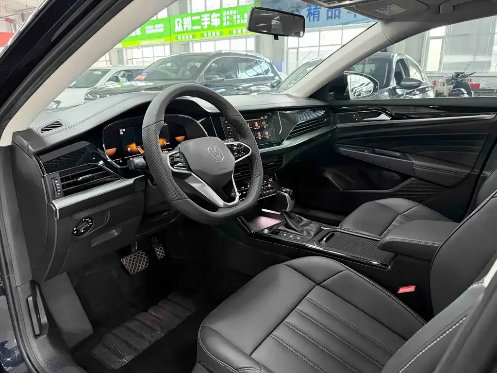 Volkswagen Passat 2022 из CN, фото 10