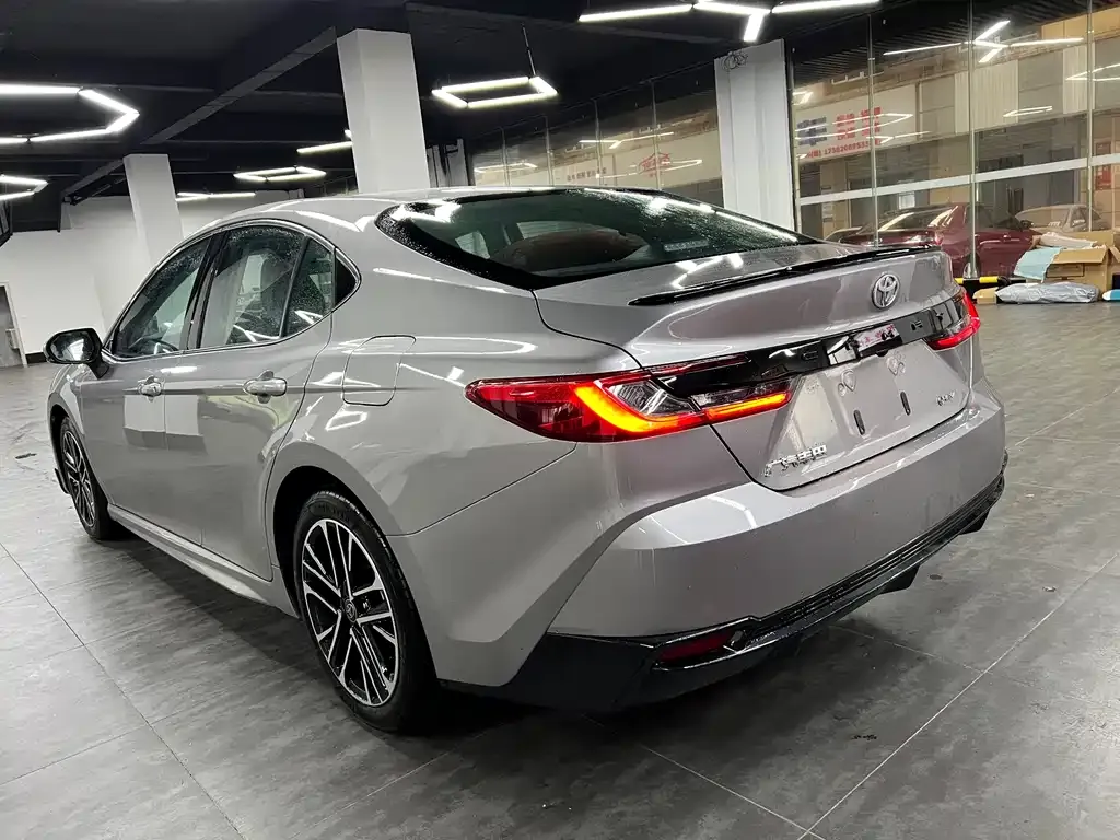 Toyota Camry 2026 из CN, фото 6