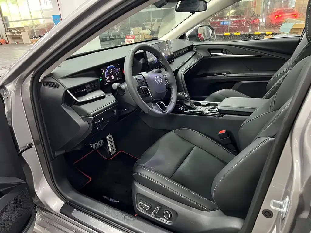 Toyota Camry 2026 из CN, фото 5