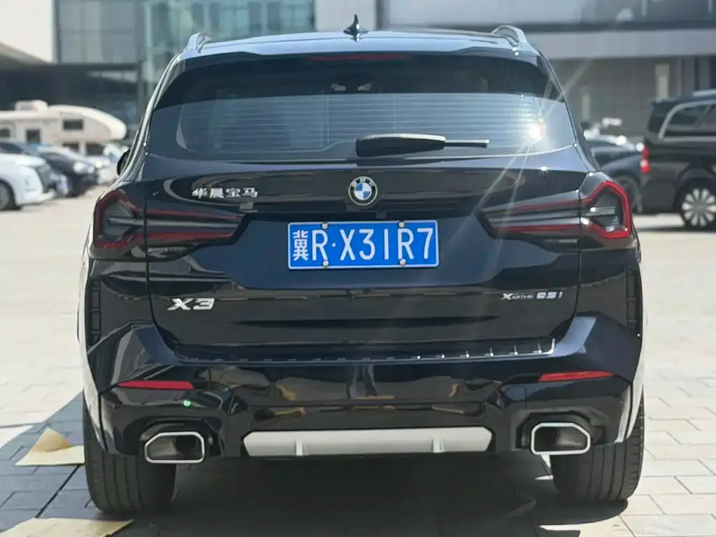 BMW X3 2024 из CN, фото 2