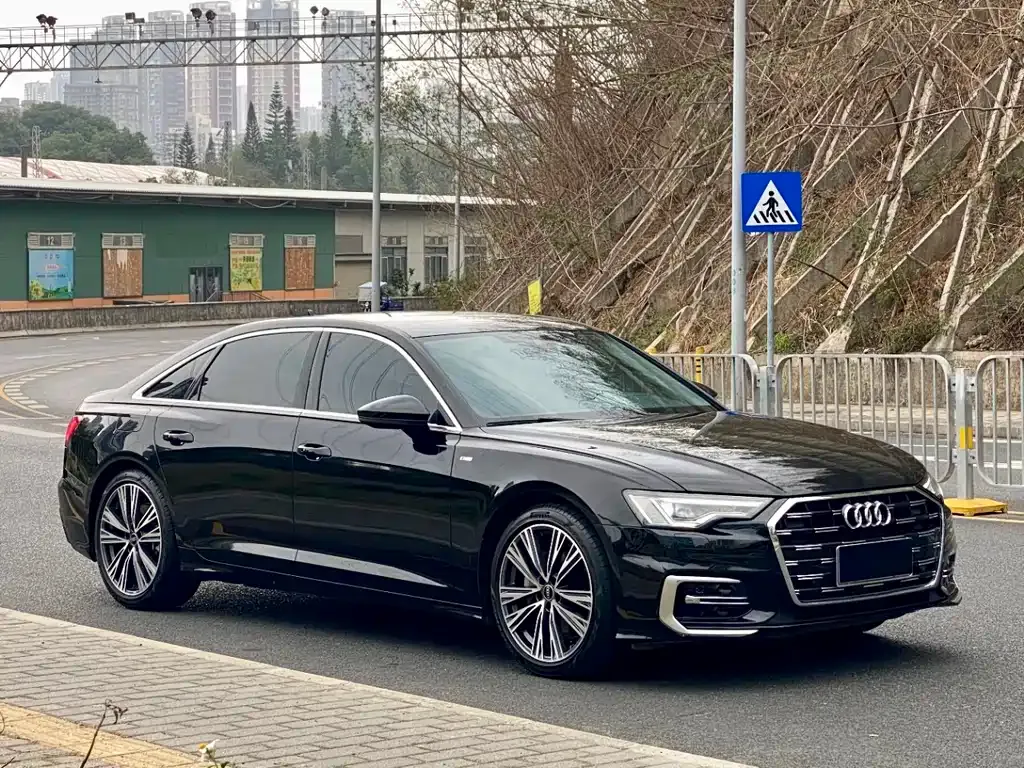 Audi A6L 2024 из CN, фото 5