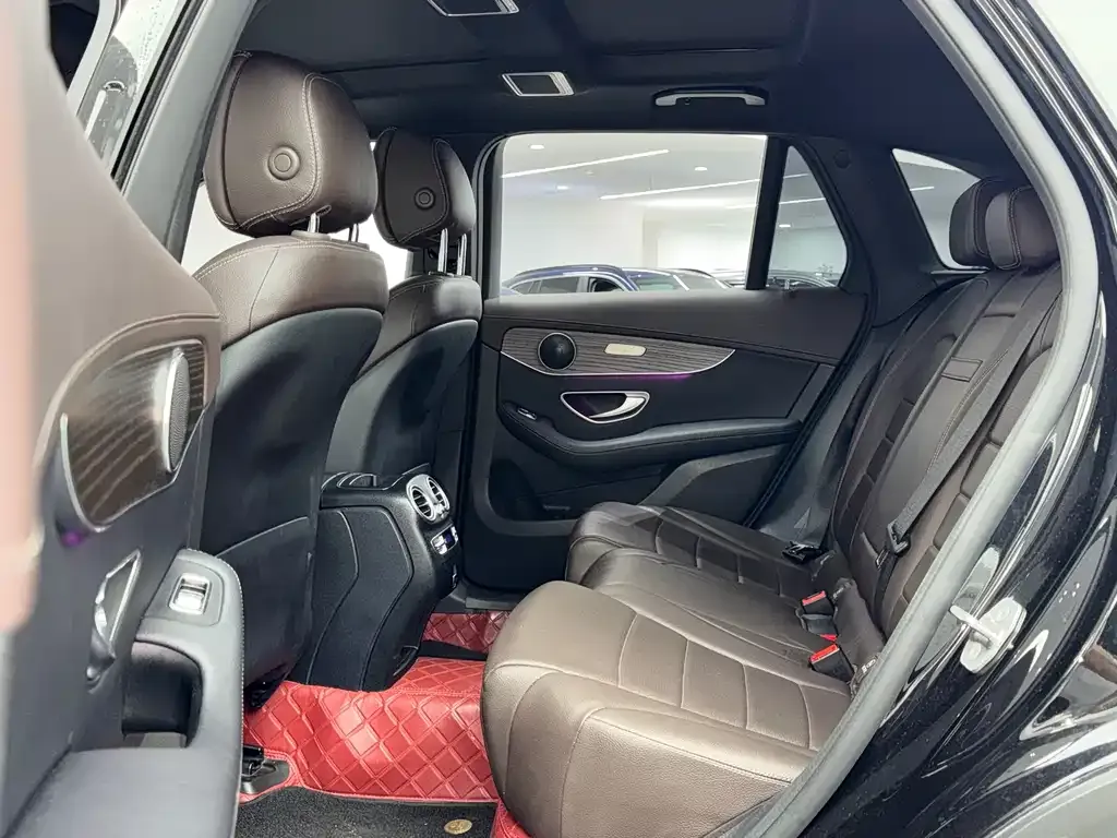 Mercedes-Benz GLC 2022 из CN, фото 9