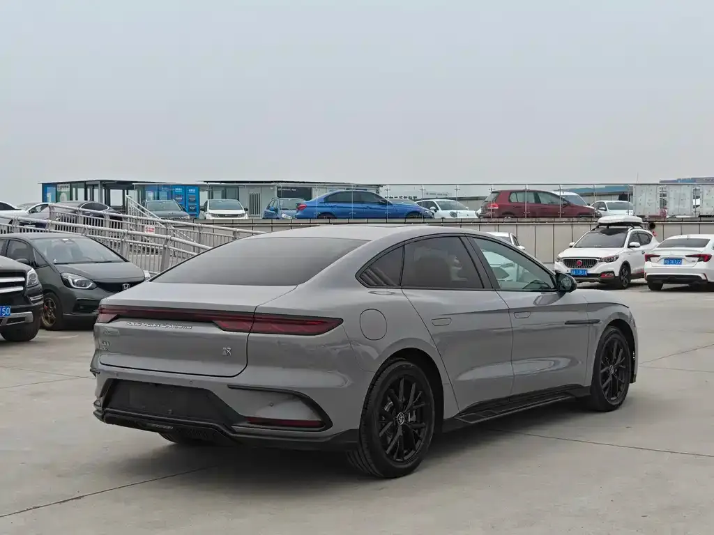 BYD Han 2025 из CN, фото 9