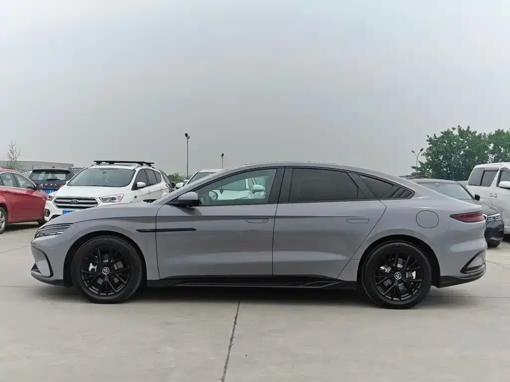 BYD Han 2025 из CN, фото 3