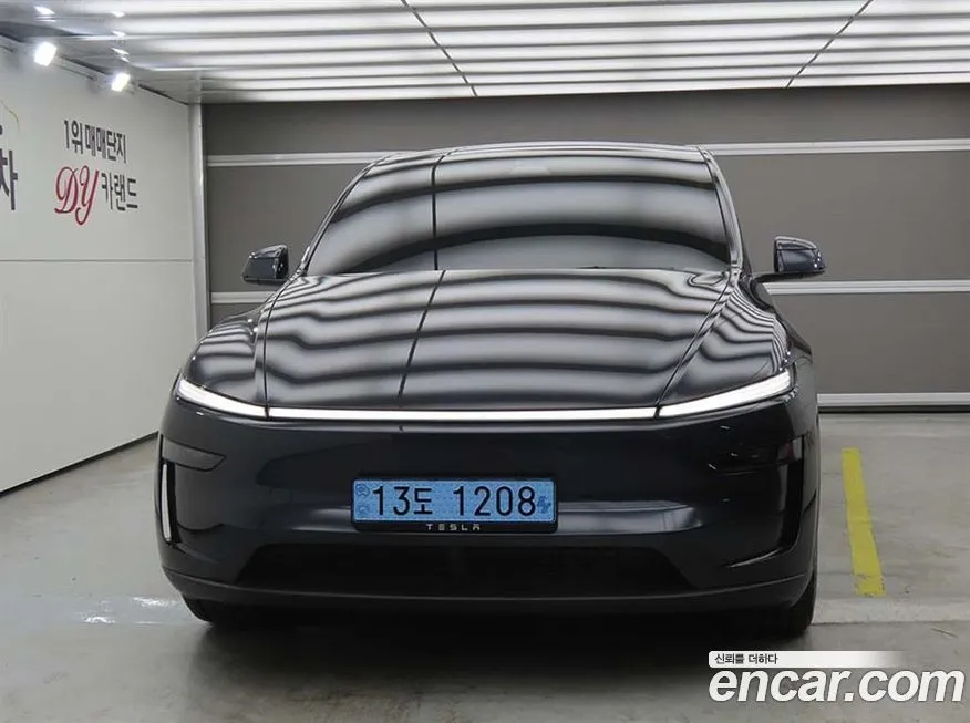 Tesla Model Y — фото 9