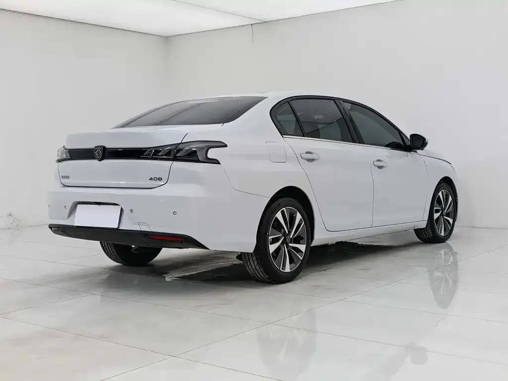 Peugeot 408 2026 из CN, фото 2