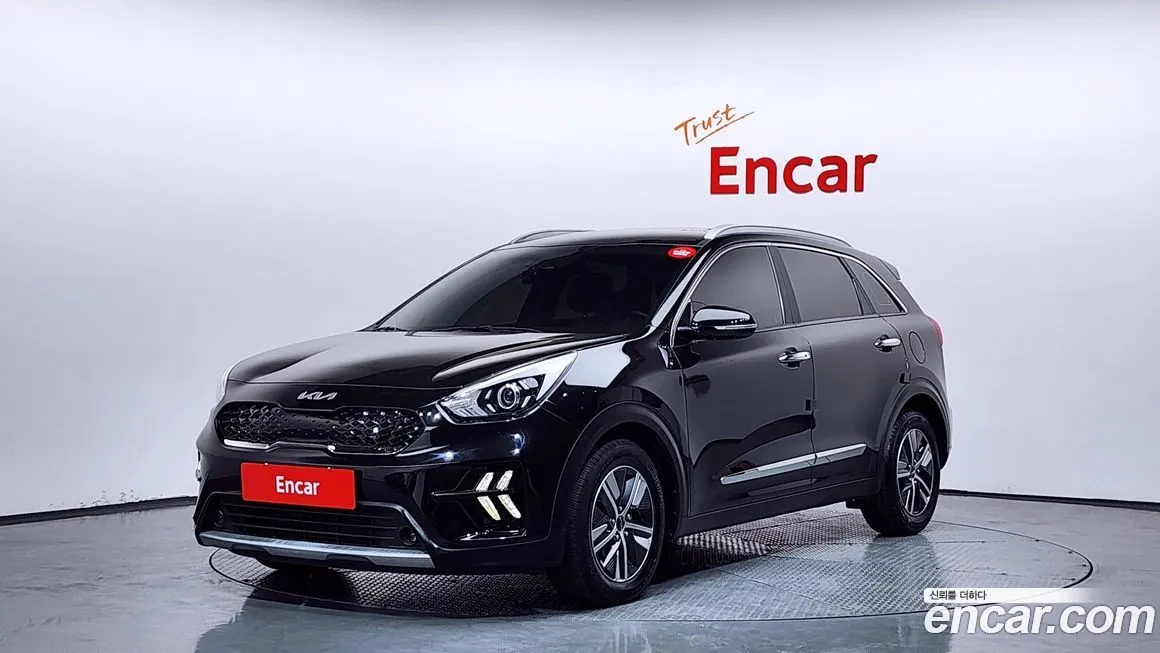 Kia Niro — фото 1
