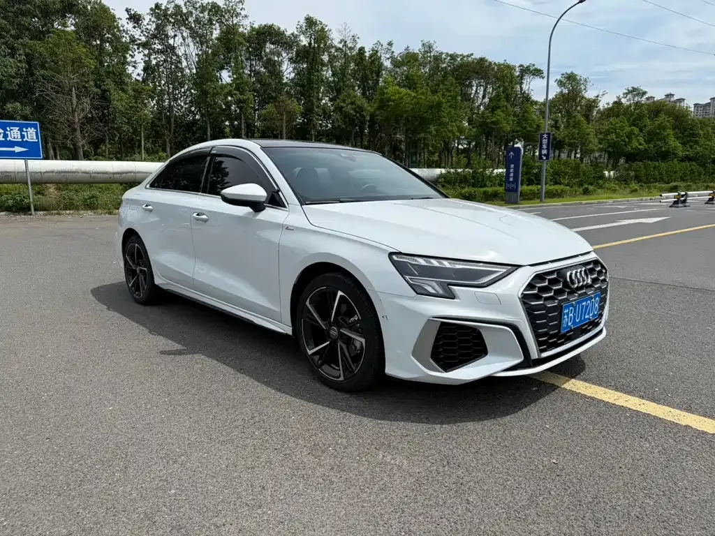 Audi A3 2021 из CN, фото 8