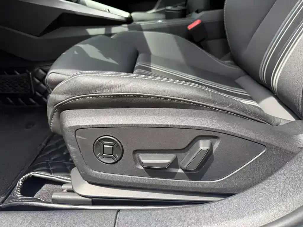 Audi A3 2021 из CN, фото 7