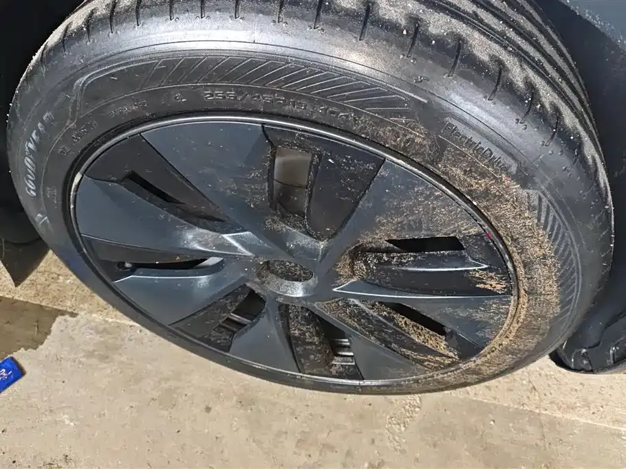Tesla Model Y 2024 из CN, фото 7