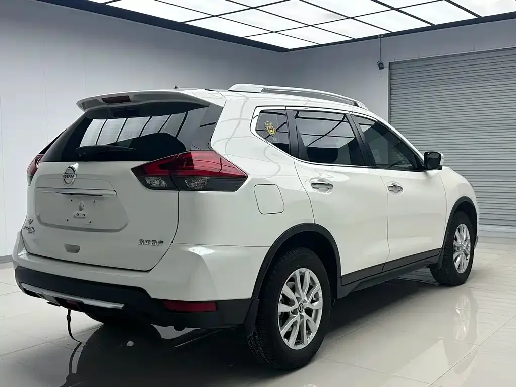 Nissan X-Trail 2023 из CN, фото 10